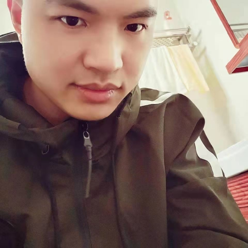 高大上的宅男的第一张照片--南靖相亲网
