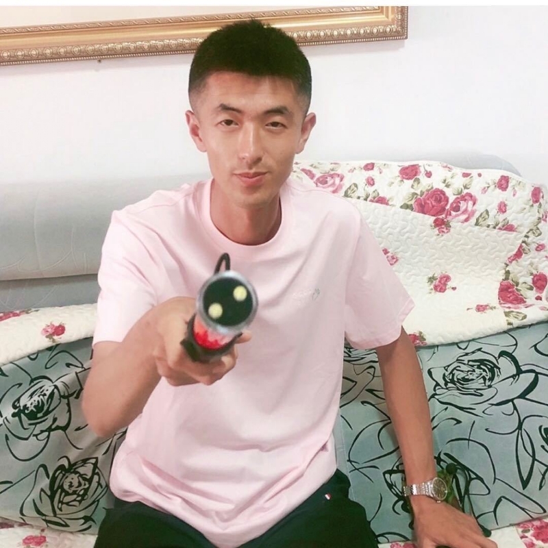 转身留下孤独的她的第一张照片--南靖相亲网