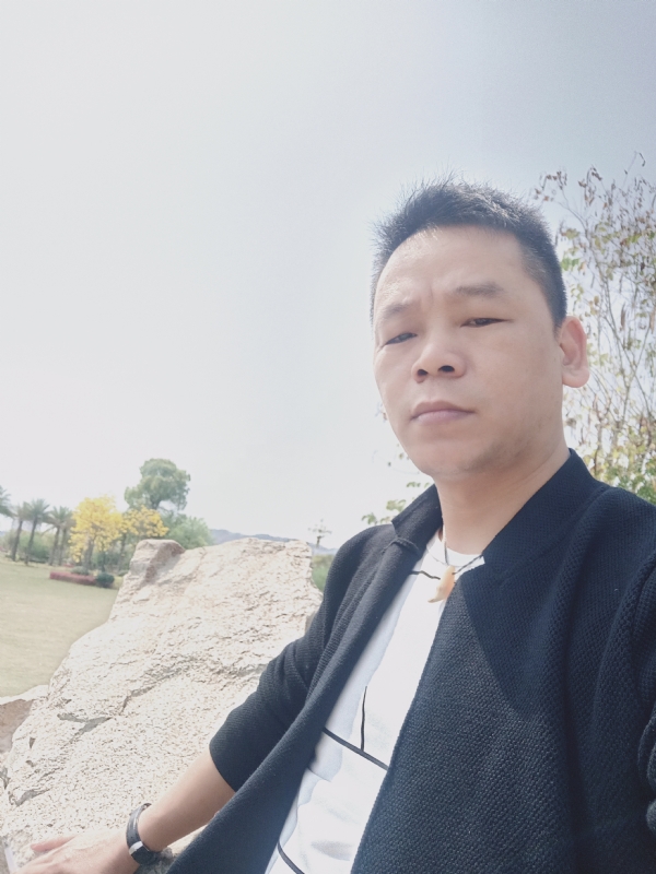 受伤的人的第一张照片--南靖相亲网