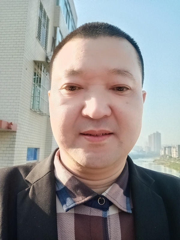 曾经受伤的心灵的第二张照片--南靖相亲网