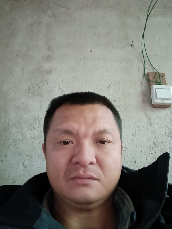 兰成龙的第四张照片--南靖相亲网