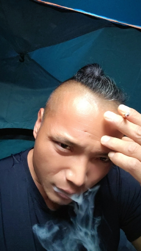 伯爵的第四张照片--南靖相亲网
